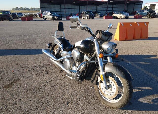 2005 HONDA VTX