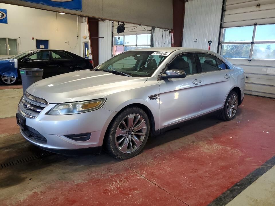 2010 FORD Taurus