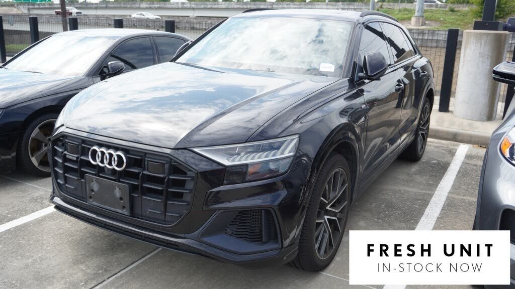 2019 AUDI Q8