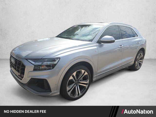 2021 AUDI Q8