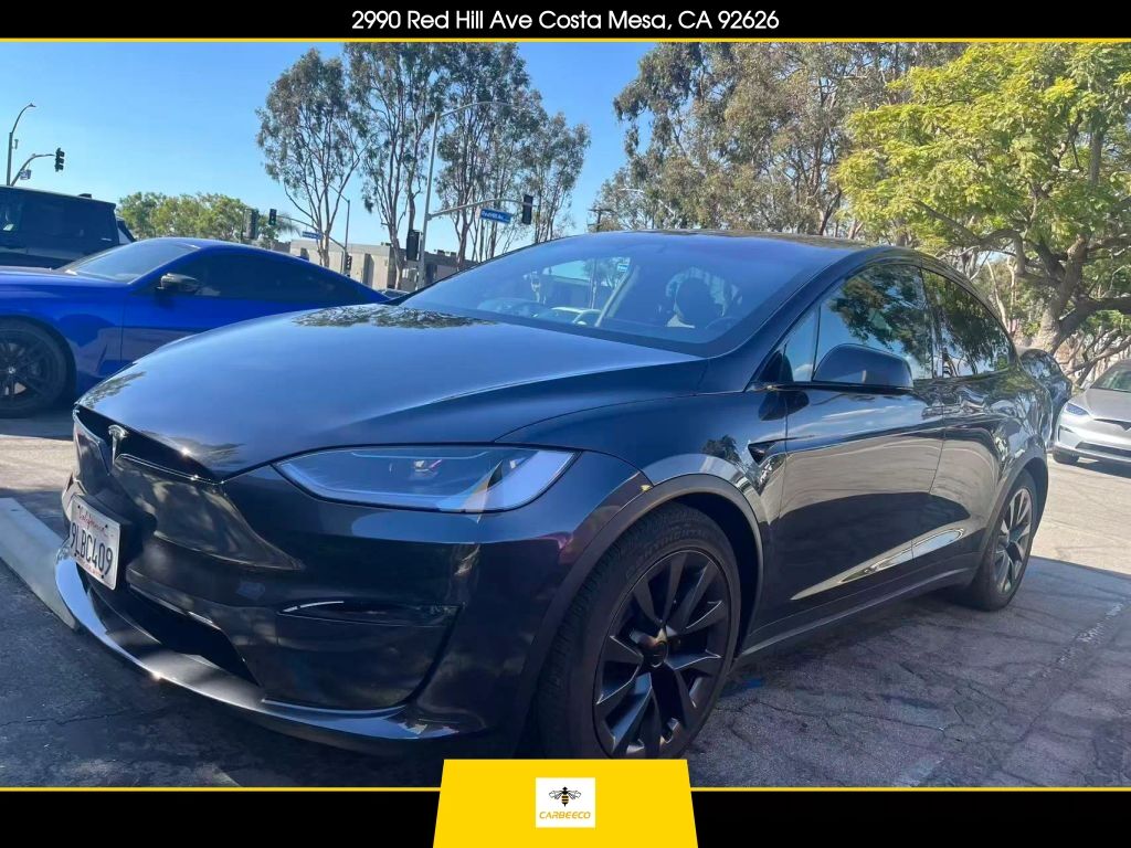 2024 TESLA Model X