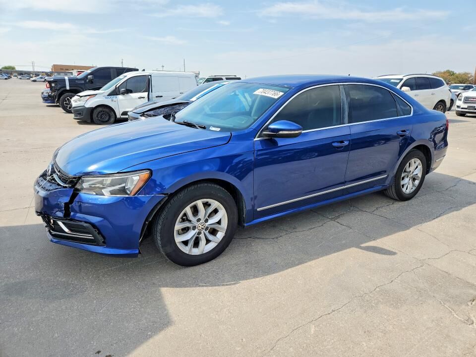 2016 VOLKSWAGEN Passat