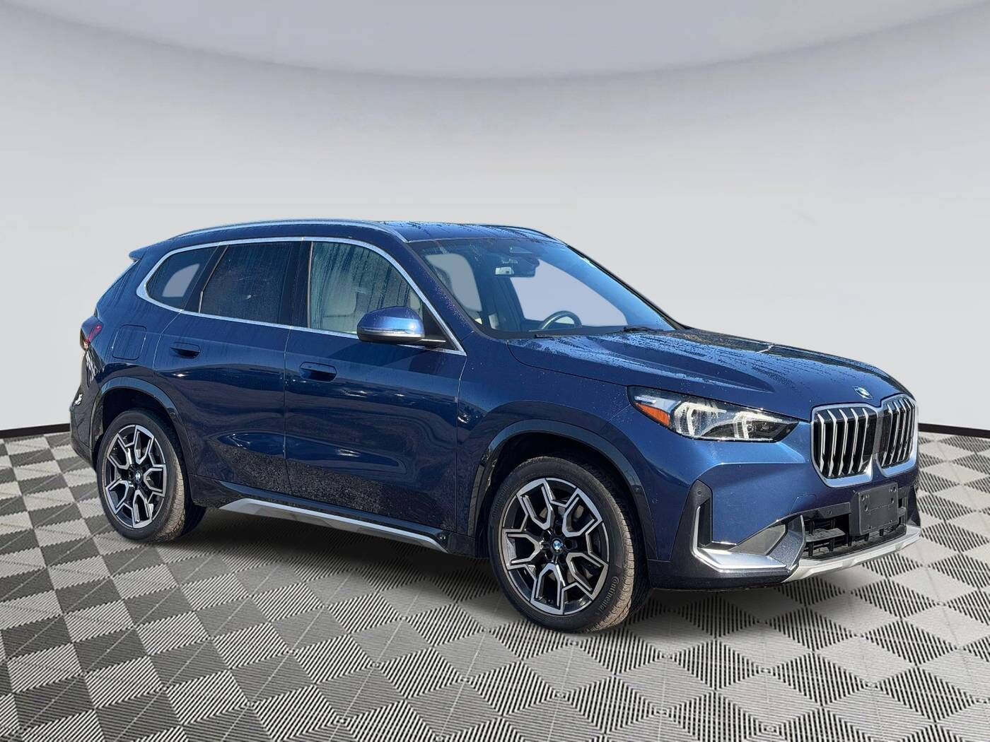 2025 BMW X1