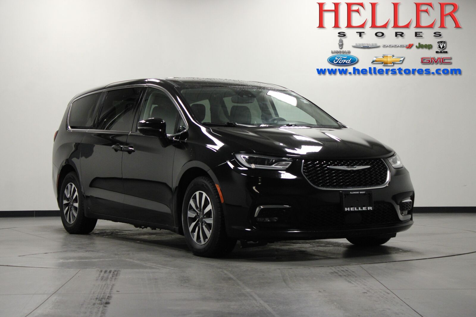 2024 CHRYSLER Pacifica
