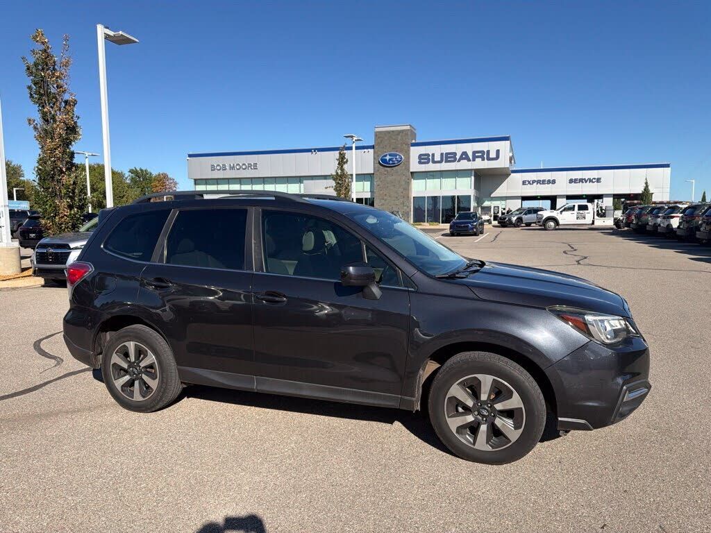 2018 SUBARU Forester