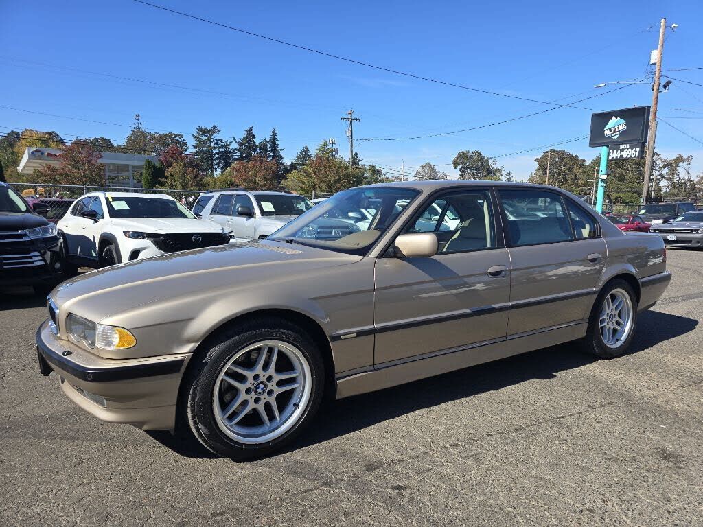 2001 BMW 7 Series