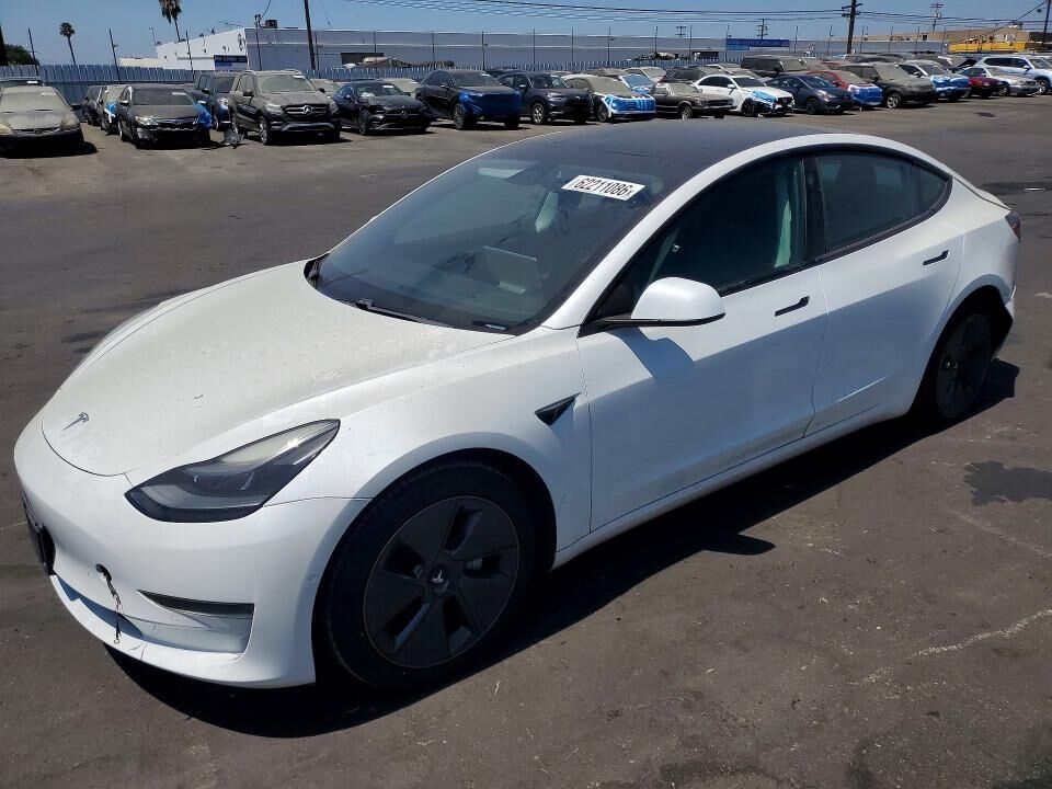 2021 TESLA Model 3