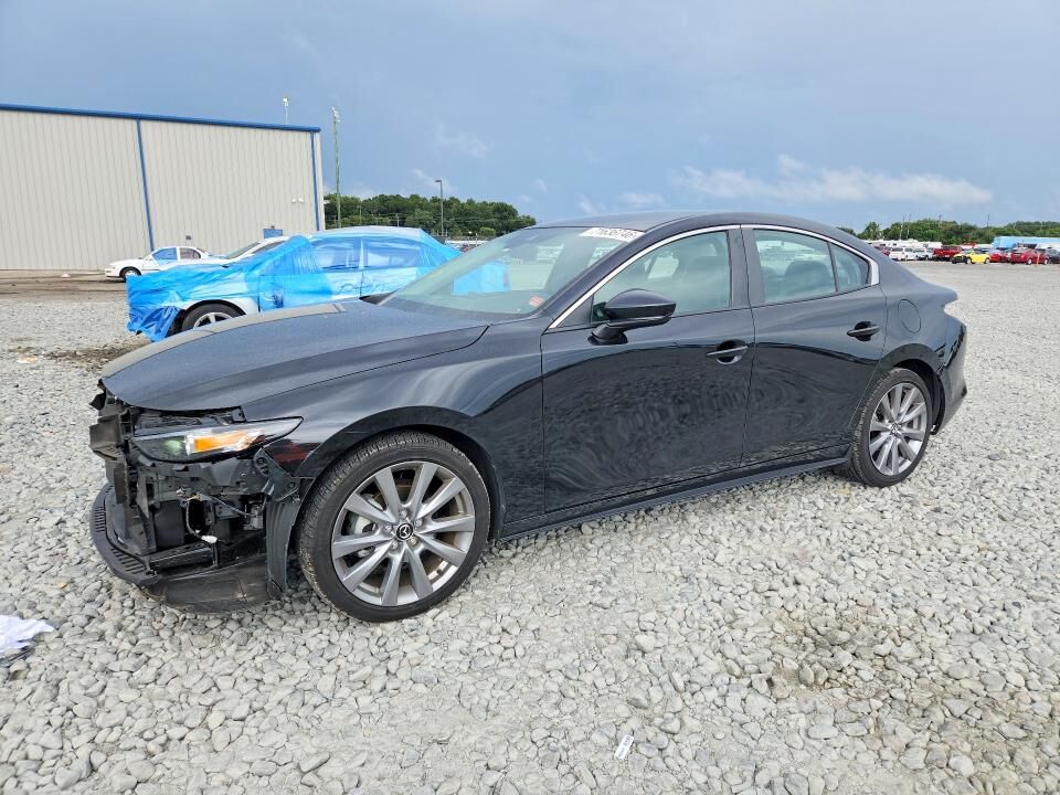2022 MAZDA Mazda3