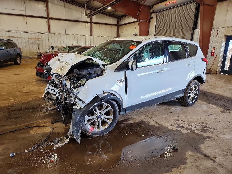 2019 FORD Escape