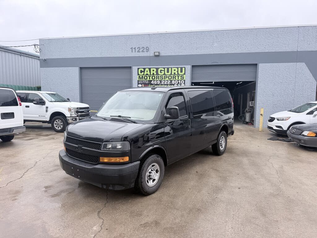 2023 CHEVROLET Express