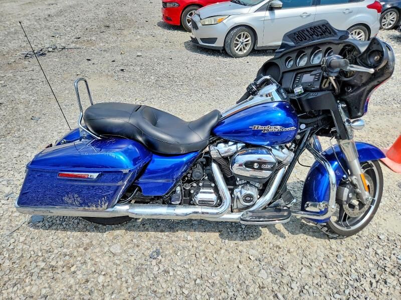 2017 HARLEY DAVIDSON FLHX / Street Glide
