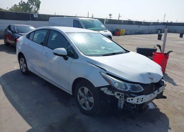 2018 CHEVROLET Cruze