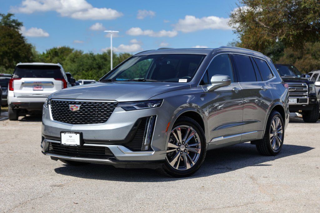 2025 CADILLAC XT6