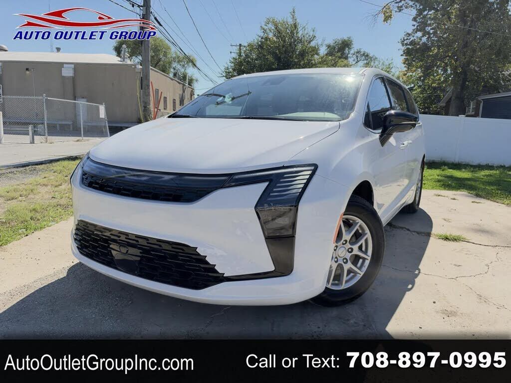 2027 CHRYSLER Pacifica