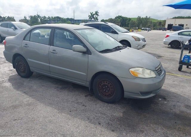 2004 TOYOTA Corolla