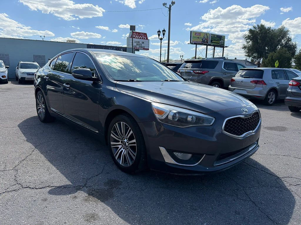 2015 KIA Cadenza