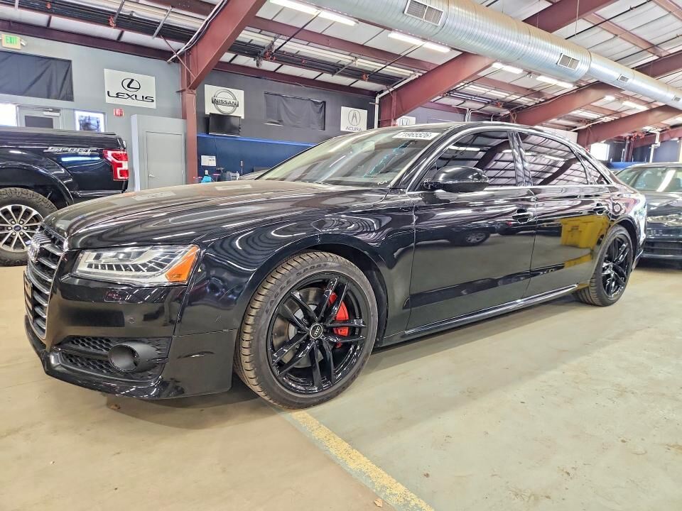 2016 AUDI A8