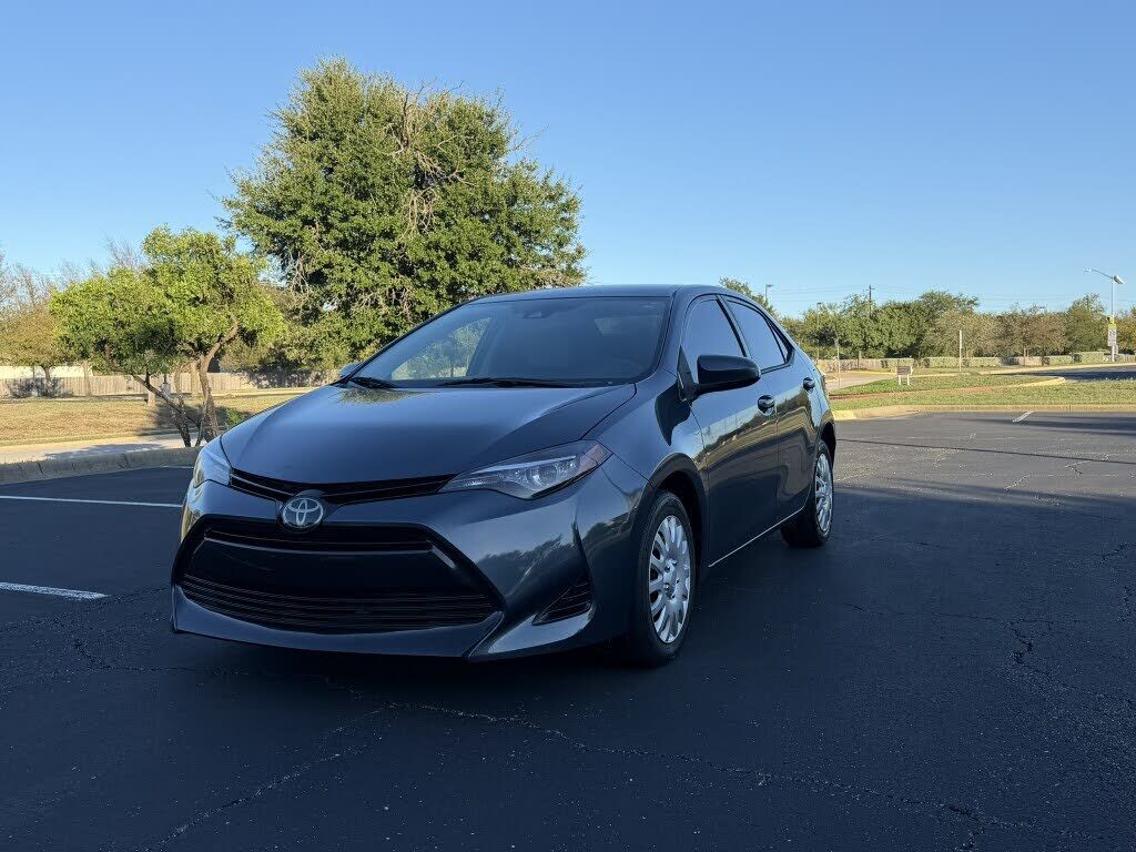 2017 TOYOTA Corolla