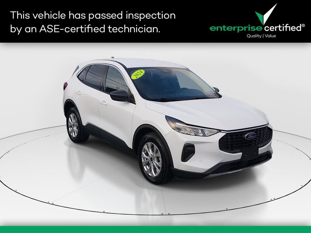 2024 FORD Escape
