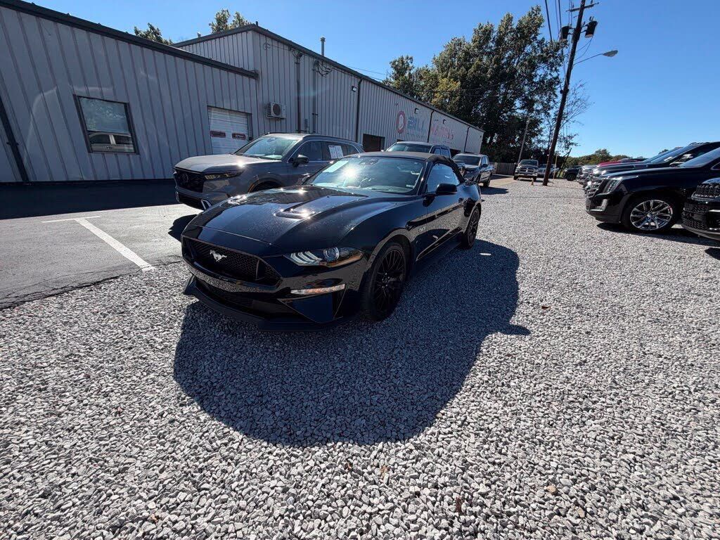 2018 FORD Mustang