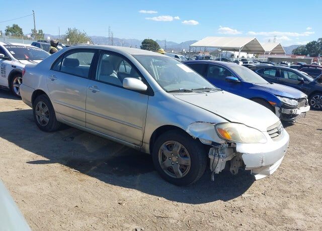 2003 TOYOTA Corolla