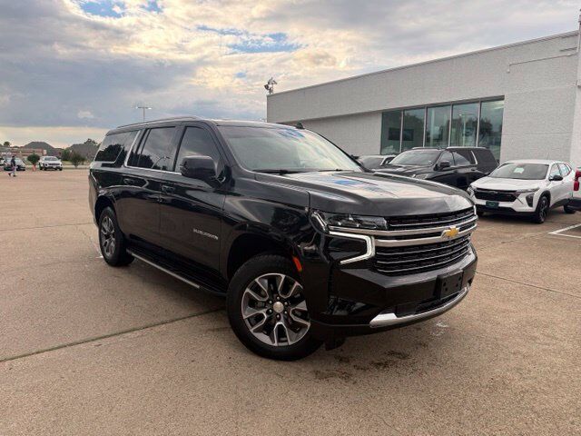 2024 CHEVROLET Suburban