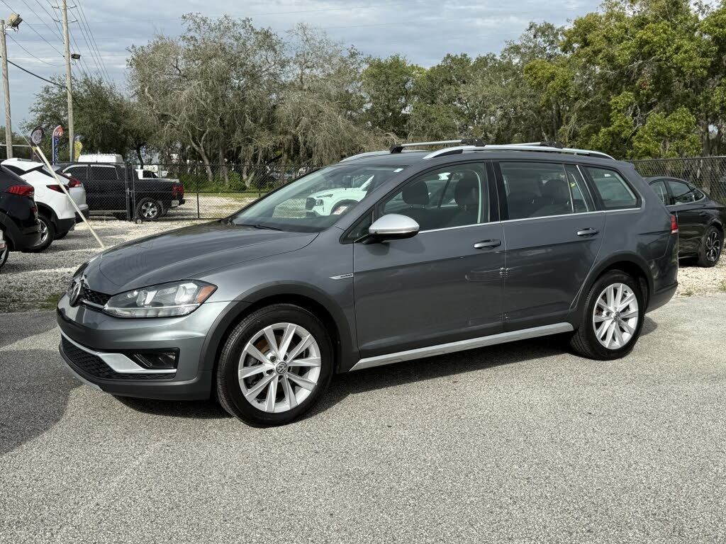 2019 VOLKSWAGEN Golf Alltrack