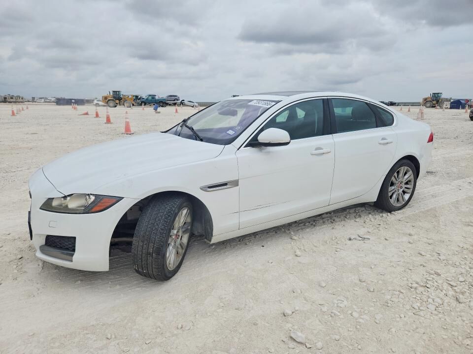 2017 JAGUAR XF