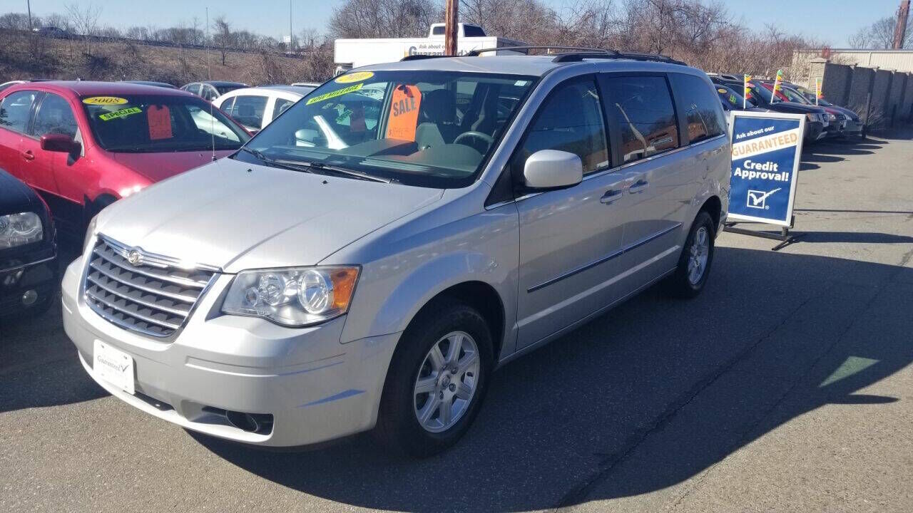 2010 CHRYSLER Town and Country