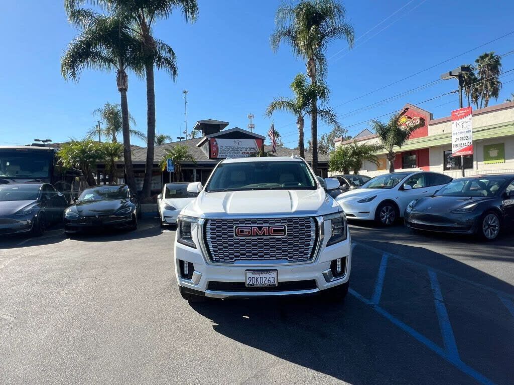 2023 GMC Yukon