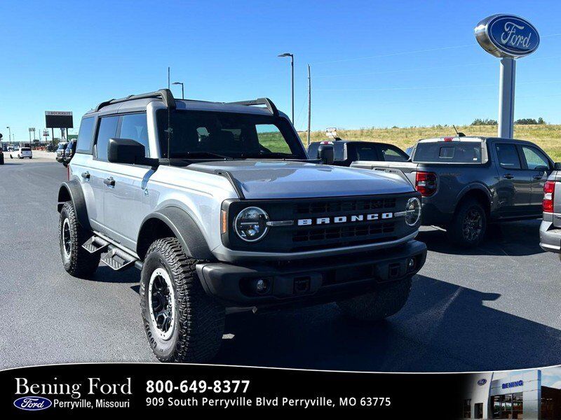 2024 FORD Bronco