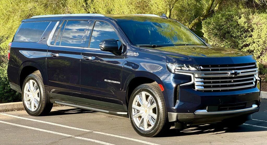 2021 CHEVROLET Suburban