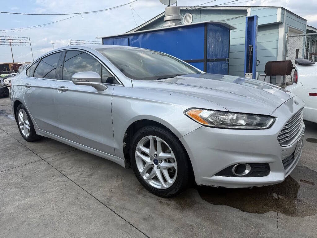 2015 FORD Fusion