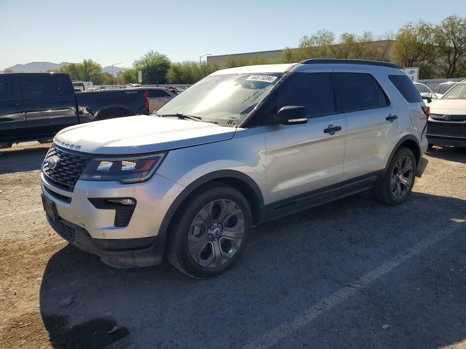 2018 FORD Explorer