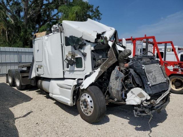 2014 KENWORTH T6 Series