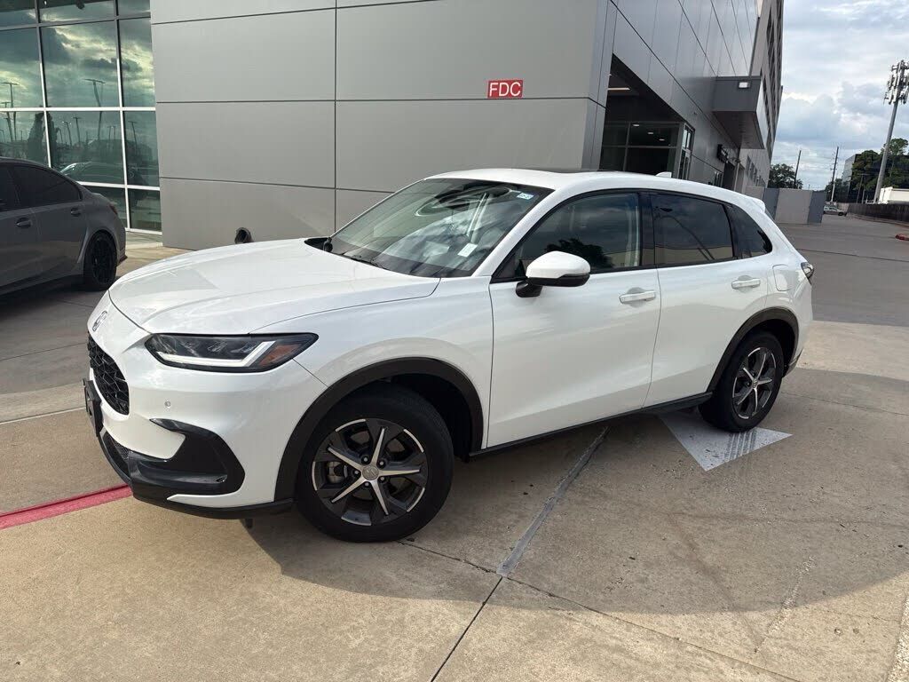2025 HONDA HR-V