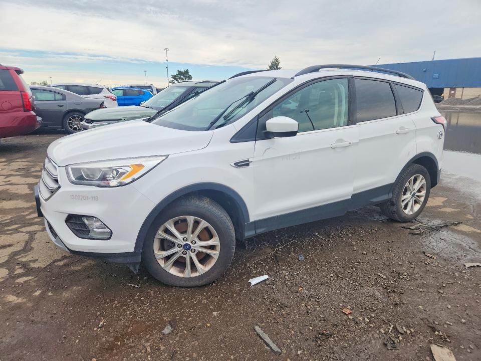 2018 FORD Escape