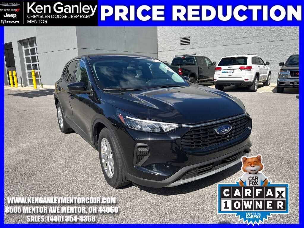 2023 FORD Escape