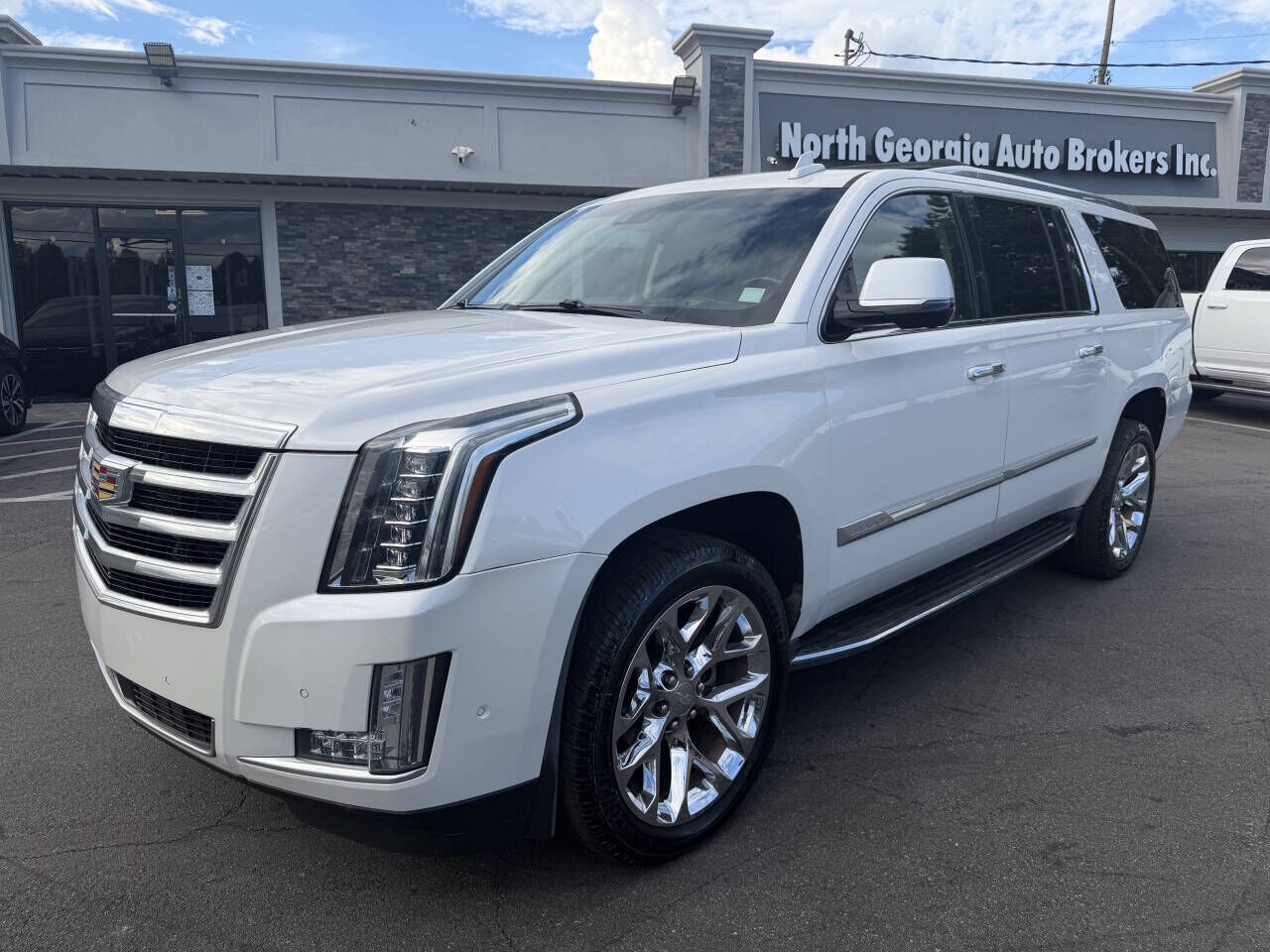 2018 CADILLAC Escalade ESV