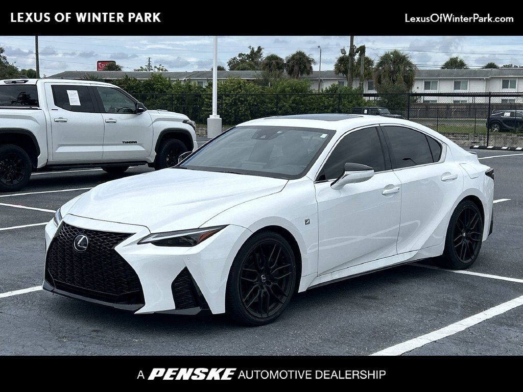 2023 LEXUS IS
