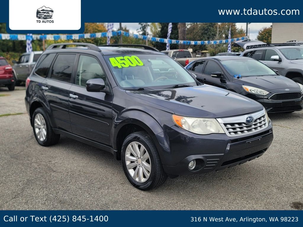 2011 SUBARU Forester