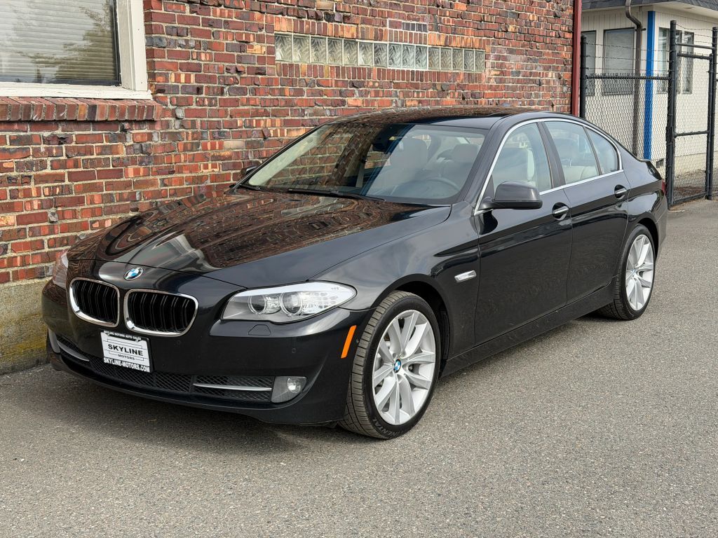 2013 BMW 5 Series