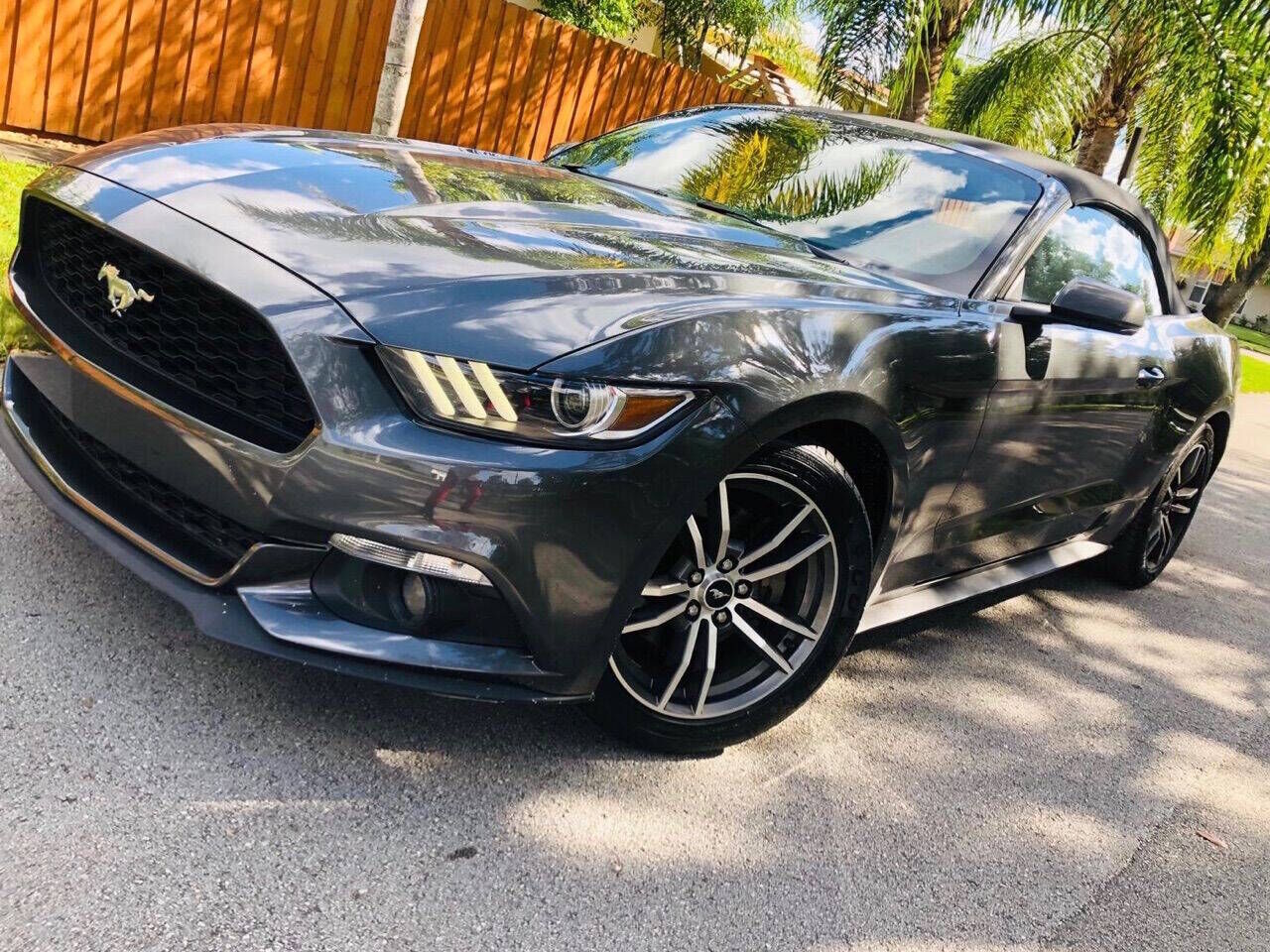 2016 FORD Mustang
