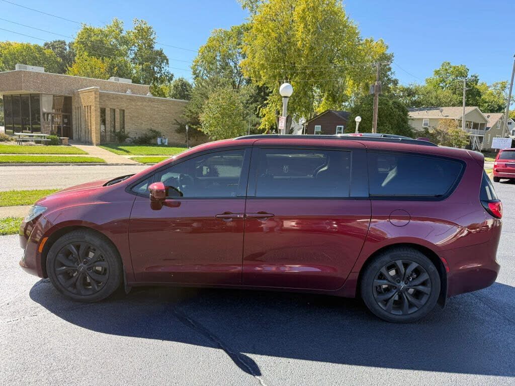 2018 CHRYSLER Pacifica