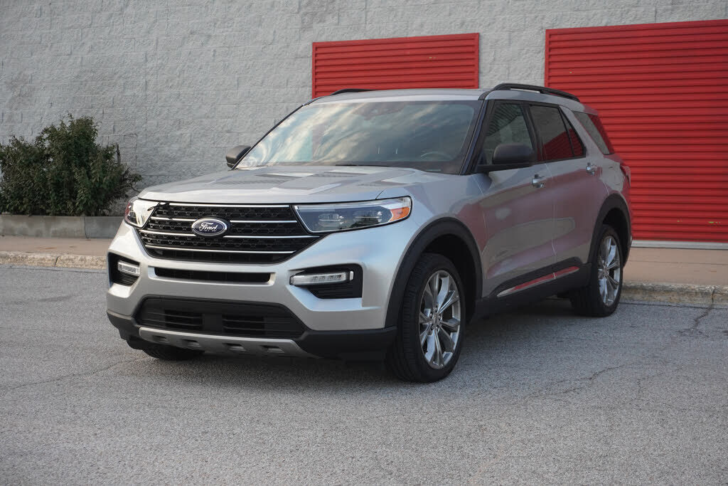 2020 FORD Explorer