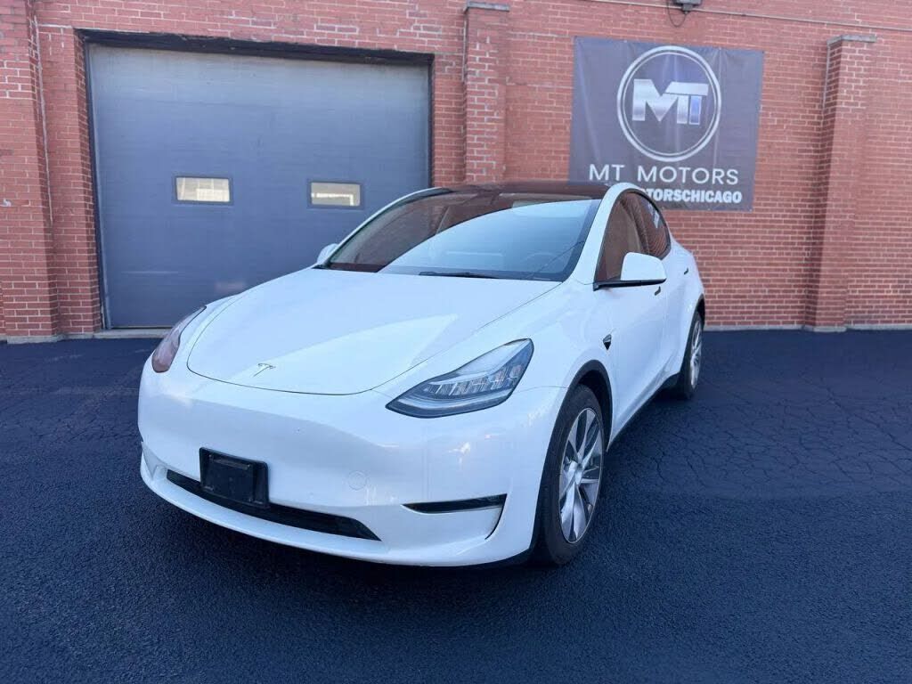 2022 TESLA Model Y