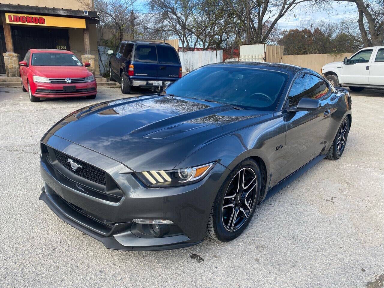 2017 FORD Mustang