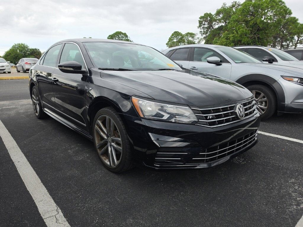 2017 VOLKSWAGEN Passat