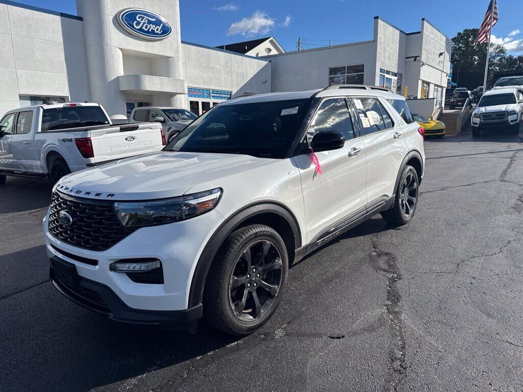 2024 FORD Explorer