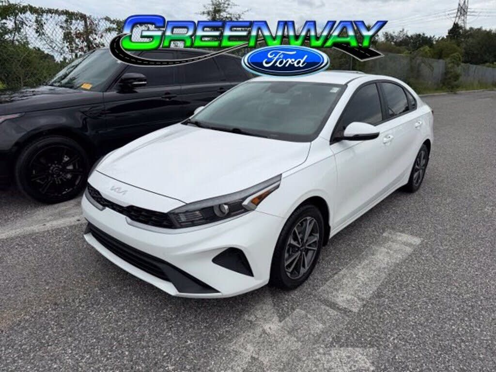 2023 KIA Forte